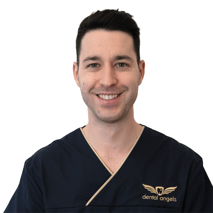 Dr. Márk Répási - dentalangels.hu